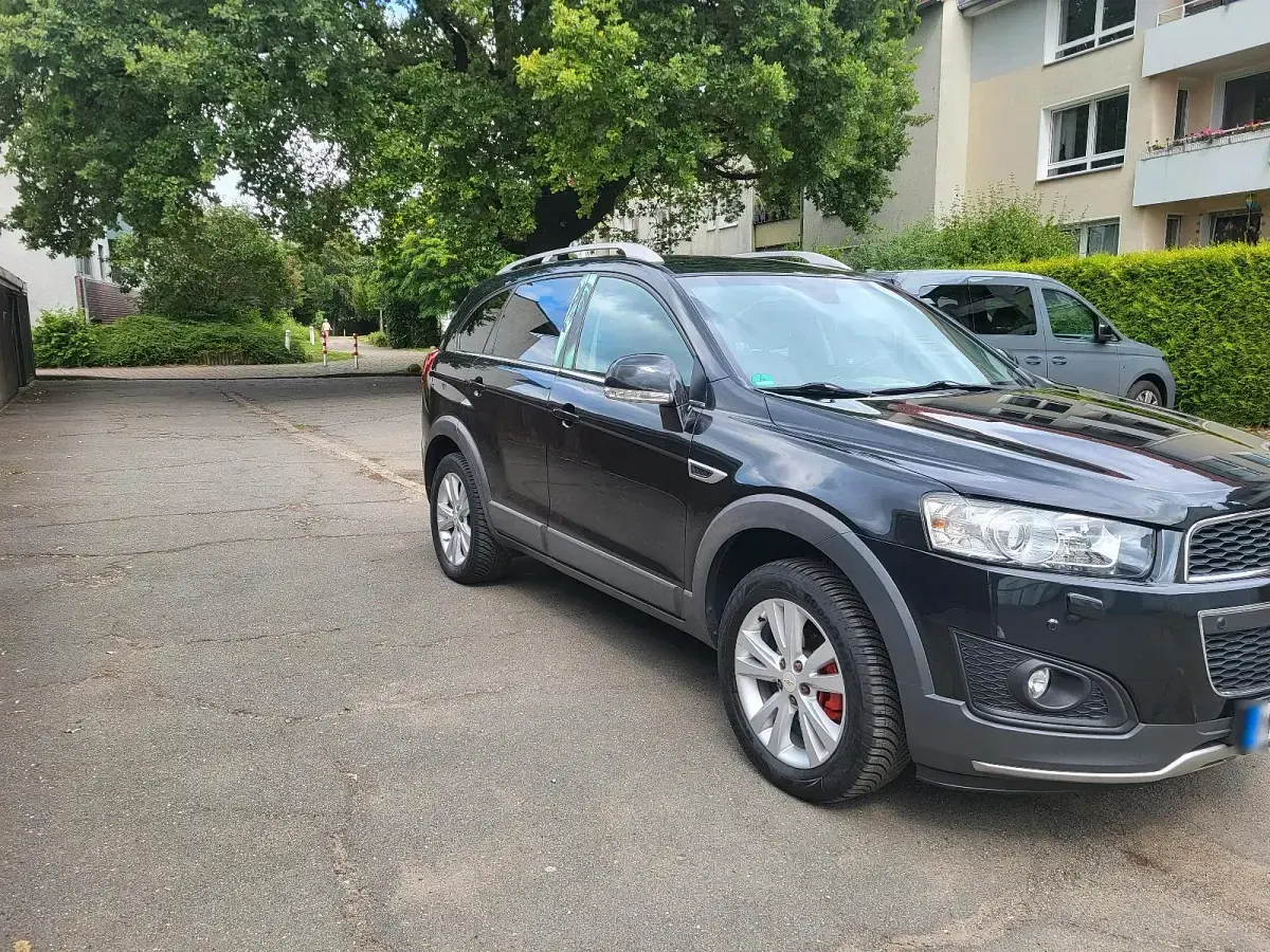 Gebraucht Chevrolet Captiva 183 PS (134 kW) 2013 Schwarz SUV