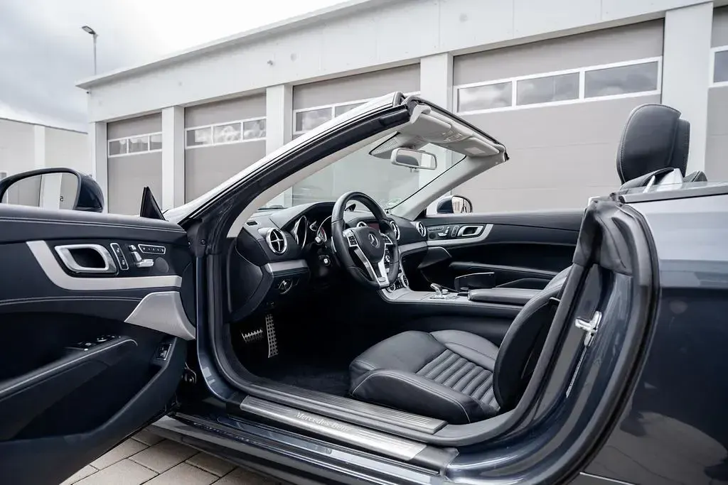 Gebraucht Mercedes SL500 AMG 435 PS (319 kW) 2014 Grau