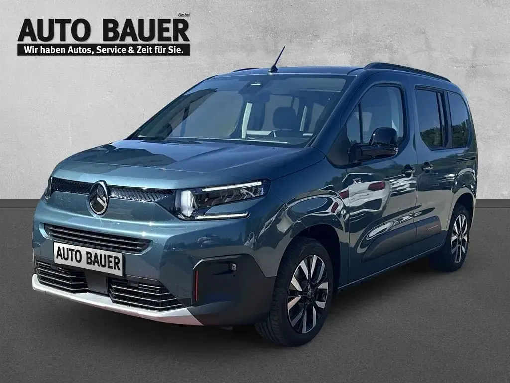 Neu Citroën Berlingo 131 PS (96 kW) 2026 Blau Van / Kleinbus