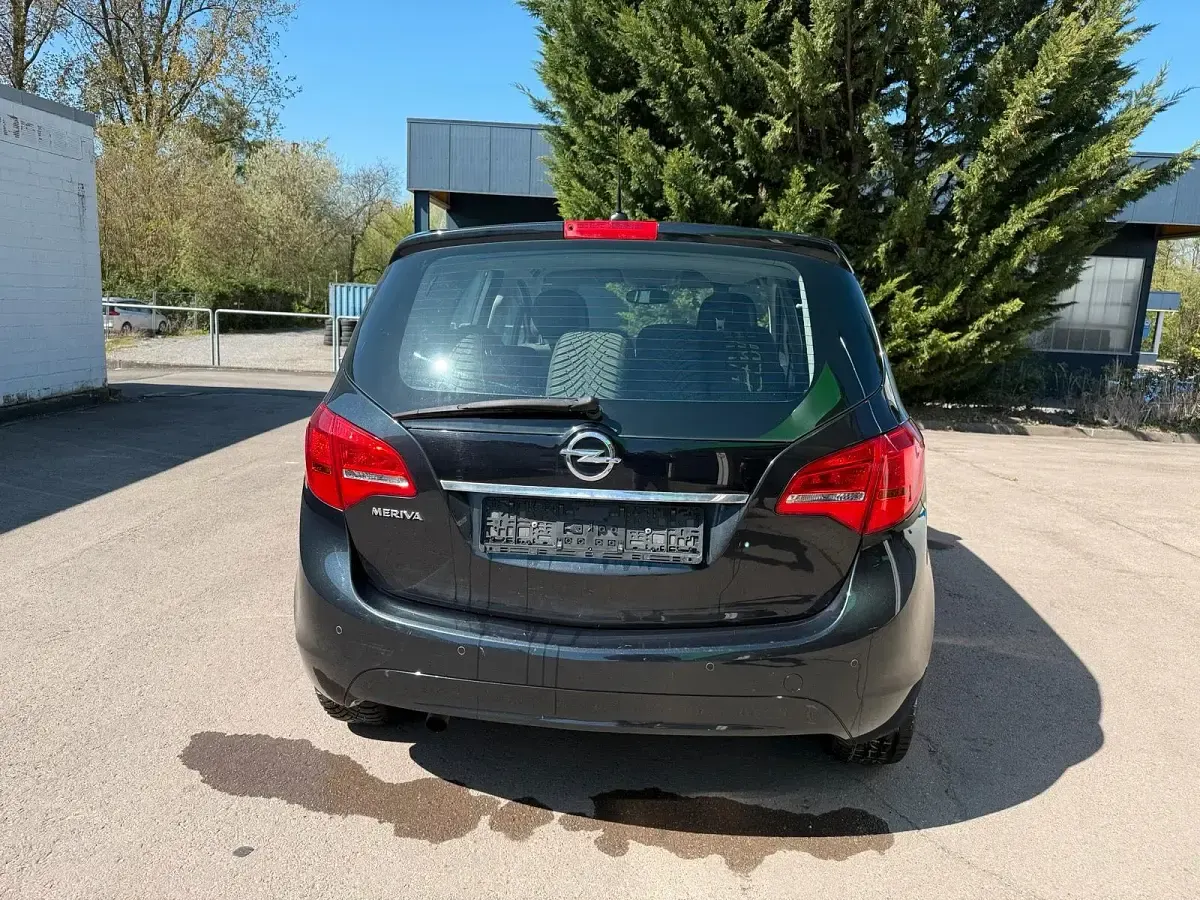 Gebraucht Opel Meriva 120 PS (88 kW) 2013 Schwarz Van / Kleinbus