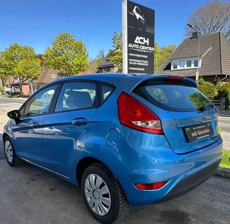 Gebraucht Ford Fiesta Trend 82 PS (60 kW) 2009 Blau Limousine