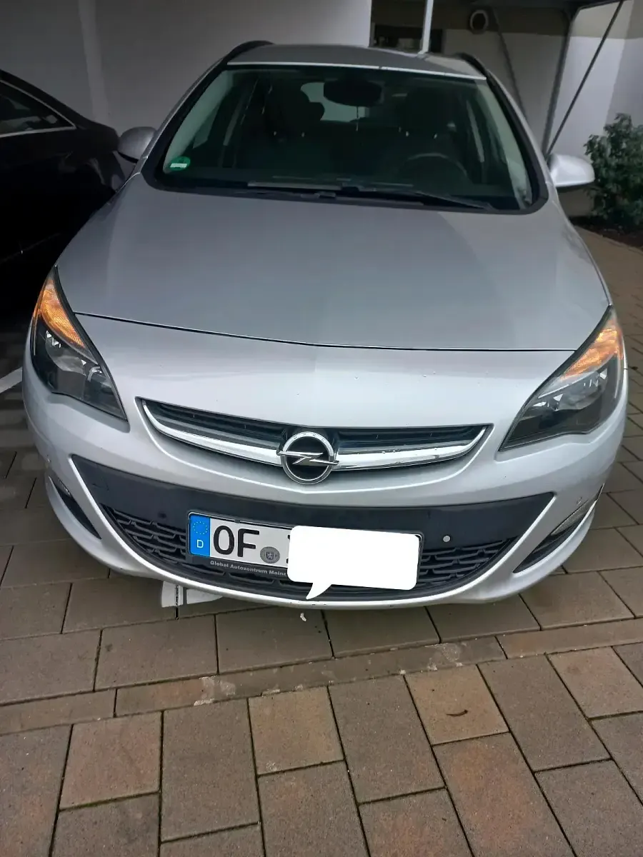 Gebraucht Opel Astra 136 PS (100 kW) 2015 Silber Kombi