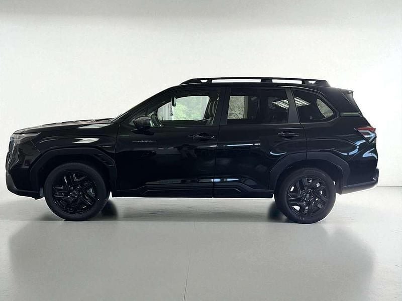 Neu Subaru Forester Exclusive+ 136 PS (100 kW) 2025 Cyrastal black SUV
