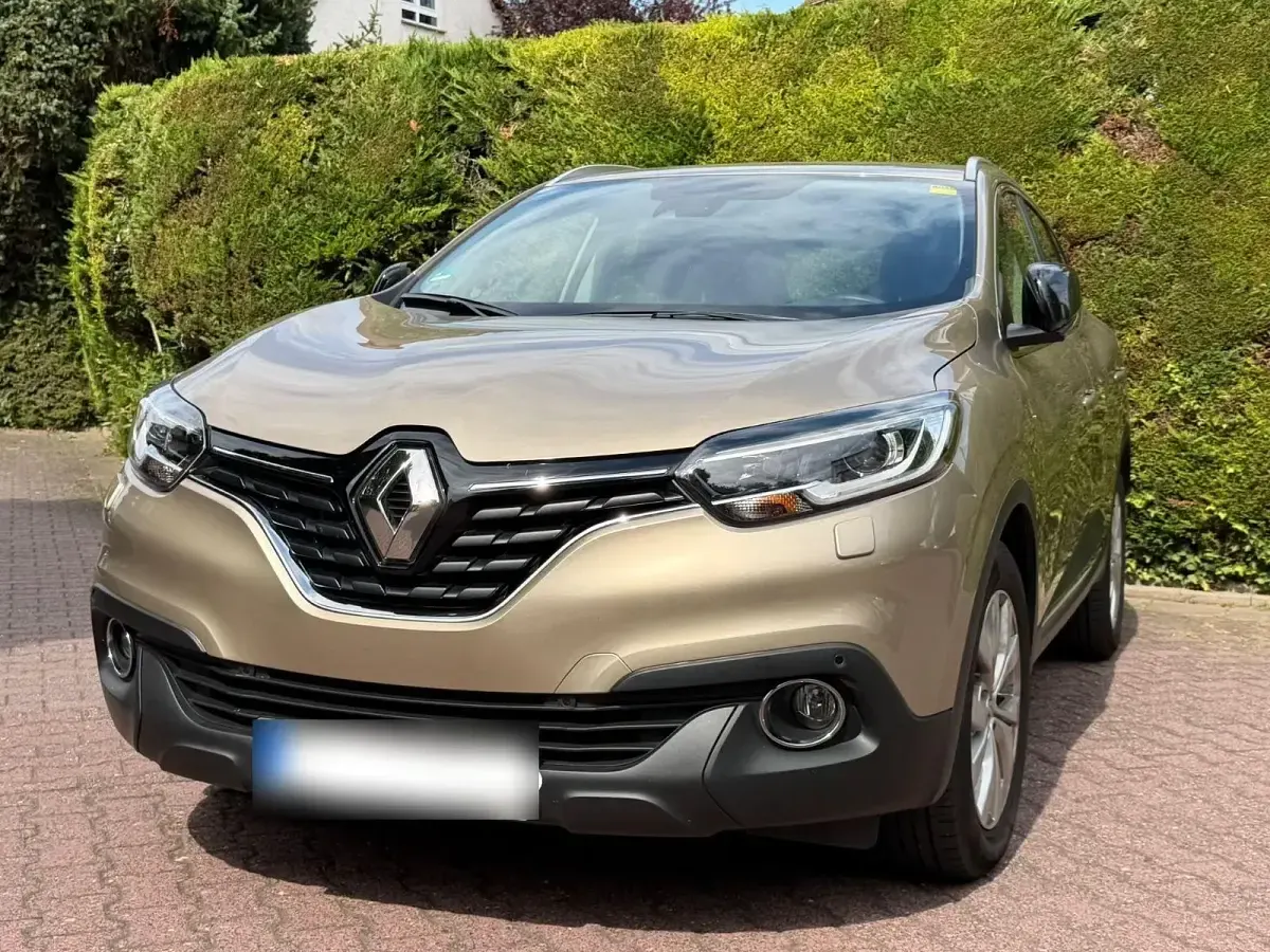 Gebraucht Renault Kadjar LIMITED 131 PS (96 kW) 2018 Beige SUV