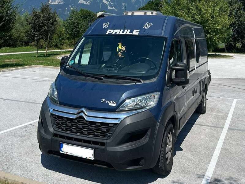 Blau Gebraucht 2019 Citroën Jumper Van / Kleinbus | 53.900 € - Bild 1/4
