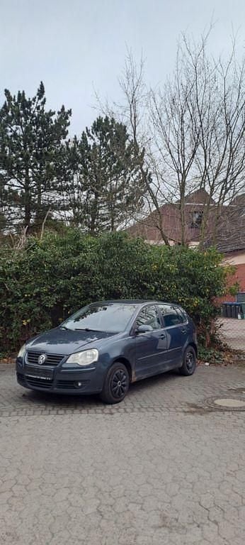 Gebraucht VW Polo Trendline 64 PS (47 kW) 2006 Grau Kleinwagen