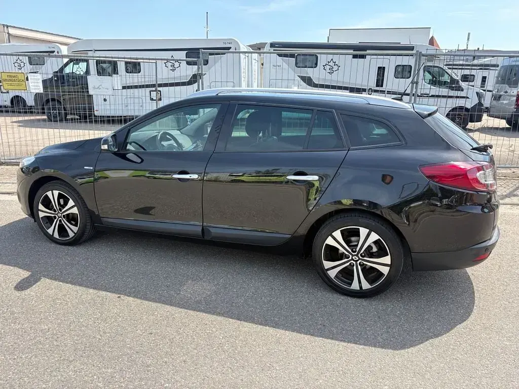 Gebraucht Renault Mégane III Bose Edition 131 PS (96 kW) 2011 Schwarz Limousine