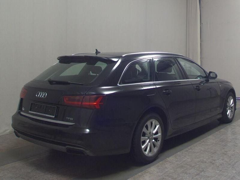 Gebraucht Audi A6 S-Line 190 PS (139 kW) 2015 Mythosschwarz metallic Kombi