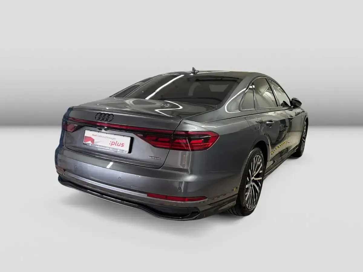Gebraucht Audi A8 S-Line 286 PS (210 kW) 2023 Daytonagrau perleffekt Limousine
