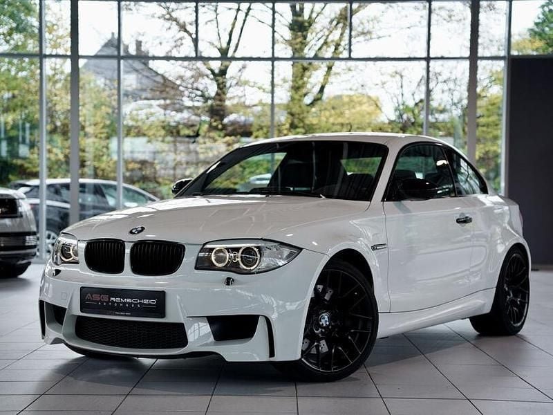 Alpinweiss iii Gebraucht 2012 BMW 1M Performance Coupé | 55.700 € (Fairer Preis) - Bild 1/4