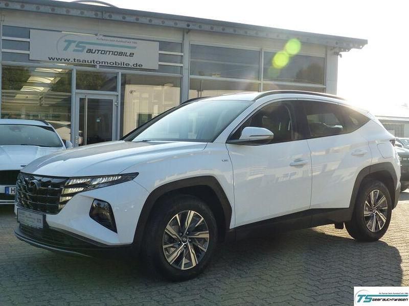 Weiß Gebraucht 2022 Hyundai Tucson SUV | 27.390 € (Fairer Preis) - Bild 1/4