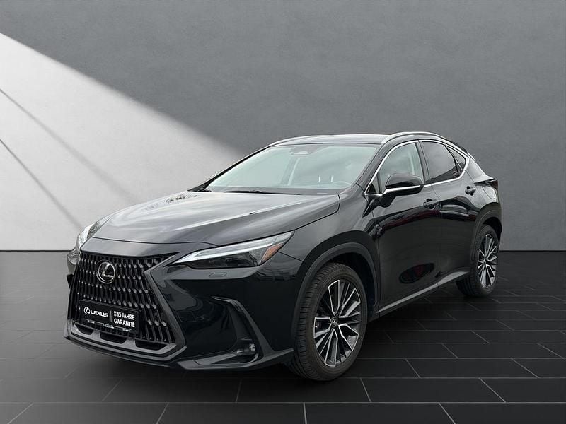 Gebraucht Lexus NX450h+ Luxury Line 309 PS (227 kW) 2022 Schwarz SUV