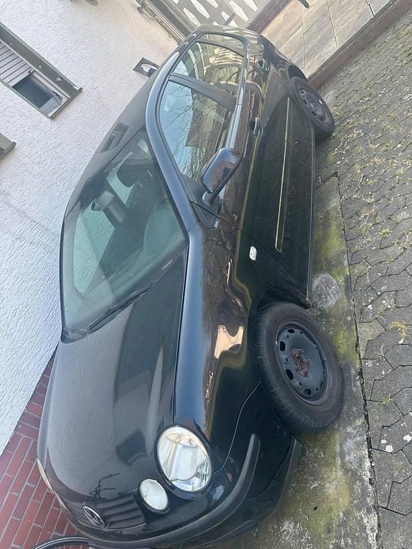 Gebraucht VW Polo 54 PS (39 kW) 2005 Schwarz Kleinwagen