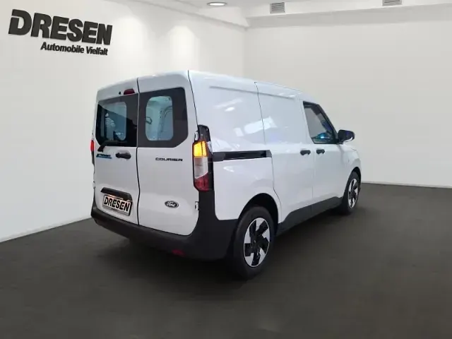 Brugt Ford Transit Trend 100 kW (136 HK) 2025 Hvid Van