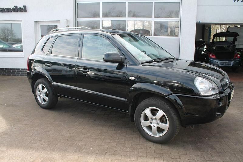 Gebraucht Hyundai Tucson GLS 141 PS (103 kW) 2008 Schwarz SUV