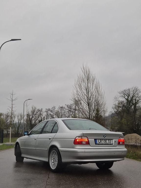 Gebraucht BMW 525 192 PS (141 kW) 2001 Blau Limousine