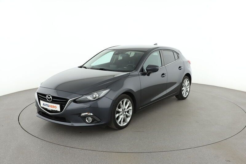 Grau Gebraucht 2016 Mazda 3 Sports-Line Limousine | 12.070 € (Fairer Preis) - Bild 1/4