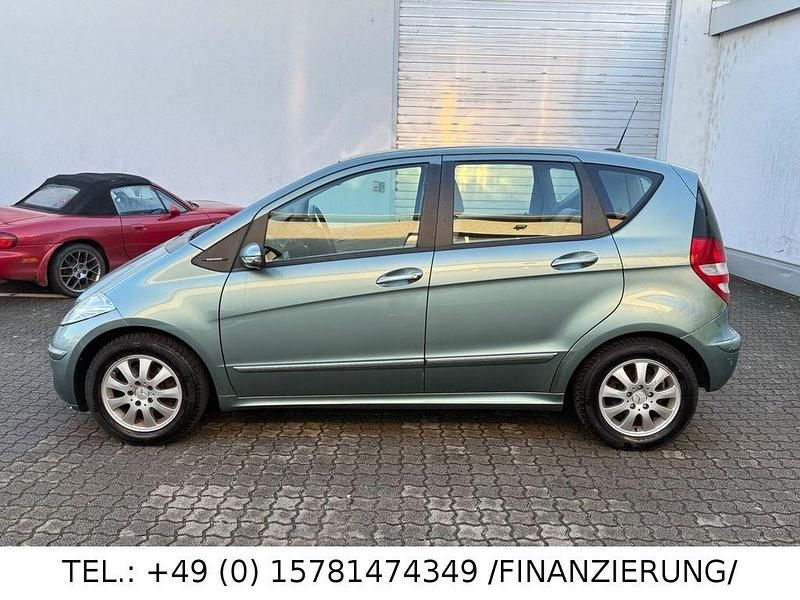 Gebraucht Mercedes A150 95 PS (69 kW) 2005 Blau Limousine