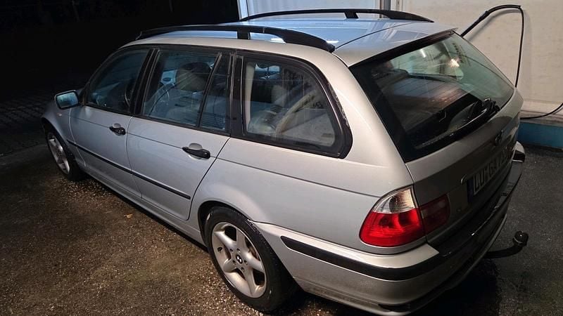 Gebraucht 2003 BMW 320 Kombi | 1.500 € (Etwas zu teuer) - Bild 1/1
