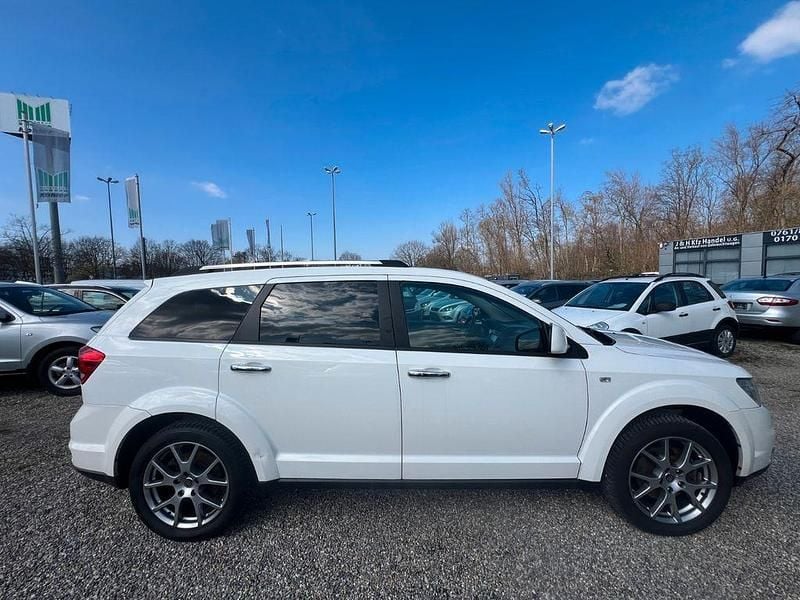 Gebraucht Fiat Freemont Lounge 170 PS (125 kW) 2015 Weiß SUV