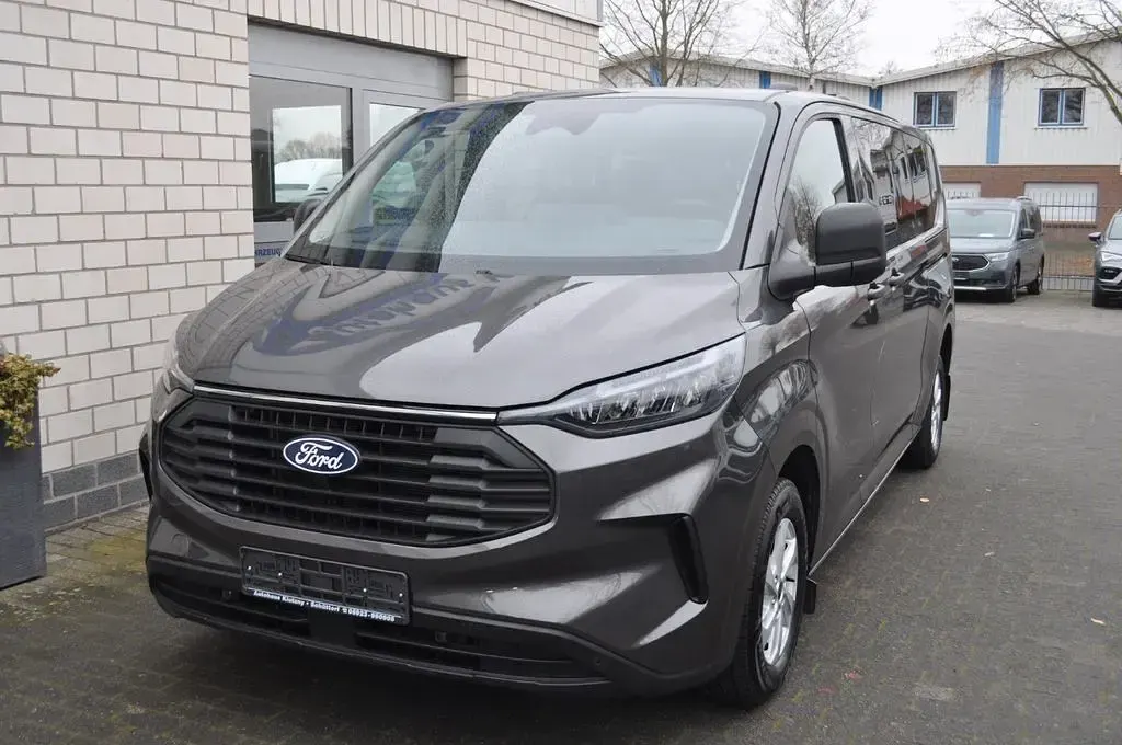 Gebraucht Ford Transit Custom Trend 170 PS (125 kW) 2025 Schwarz Van