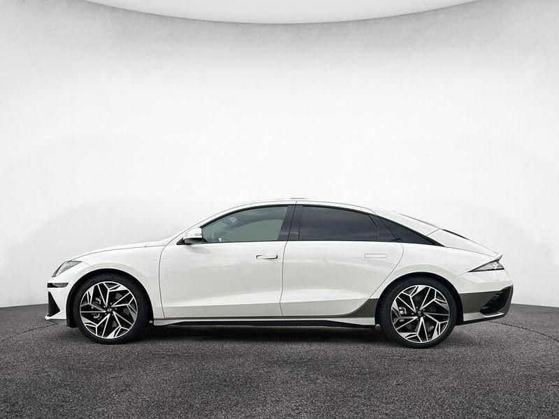 Gebraucht Hyundai Ioniq 6 Techniq 167 kW (228 PS) 2024 Serenity white pearl (metallic) Limousine