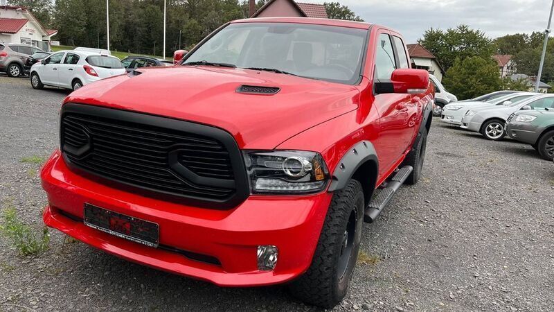 Gebraucht Dodge Ram 401 PS (294 kW) 2015 Rot Pickup