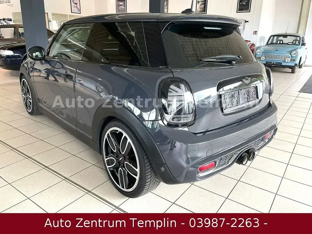 Käytetty Mini Cooper 192 HP (141 kW) 2015 Harmaa Viistoperä