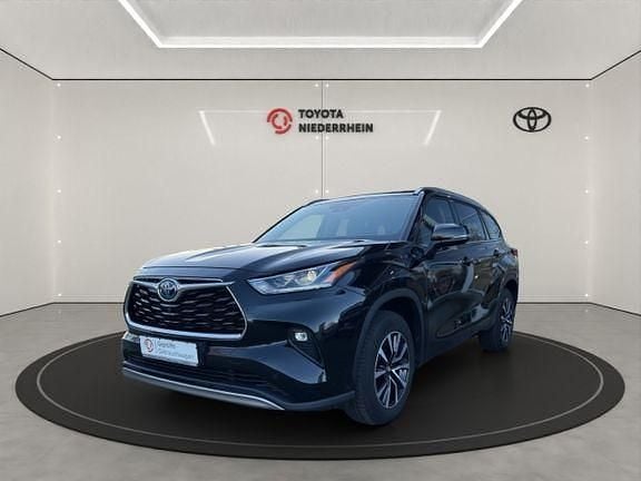 Gebraucht Toyota Highlander 248 PS (182 kW) 2021 Tiefschwarz mica metallic SUV