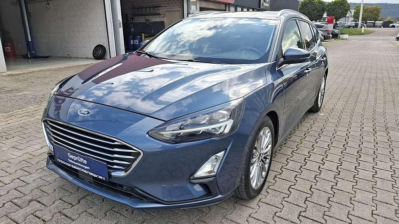 Blau Gebraucht 2020 Ford Focus Titanium Kombi | 16.990 € (Guter Preis) - Bild 1/4