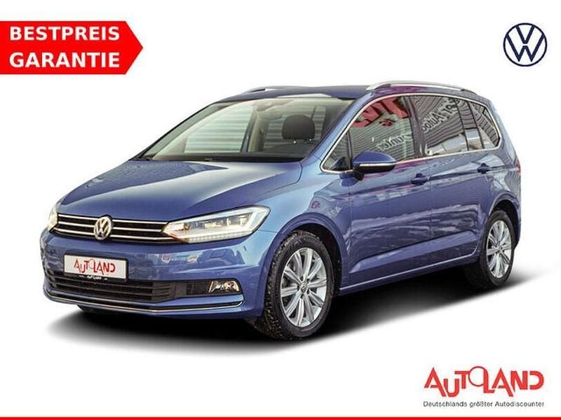 Blau Gebraucht 2019 VW Touran Highline Van / Kleinbus | 26.950 € (Etwas zu teuer) - Bild 1/4