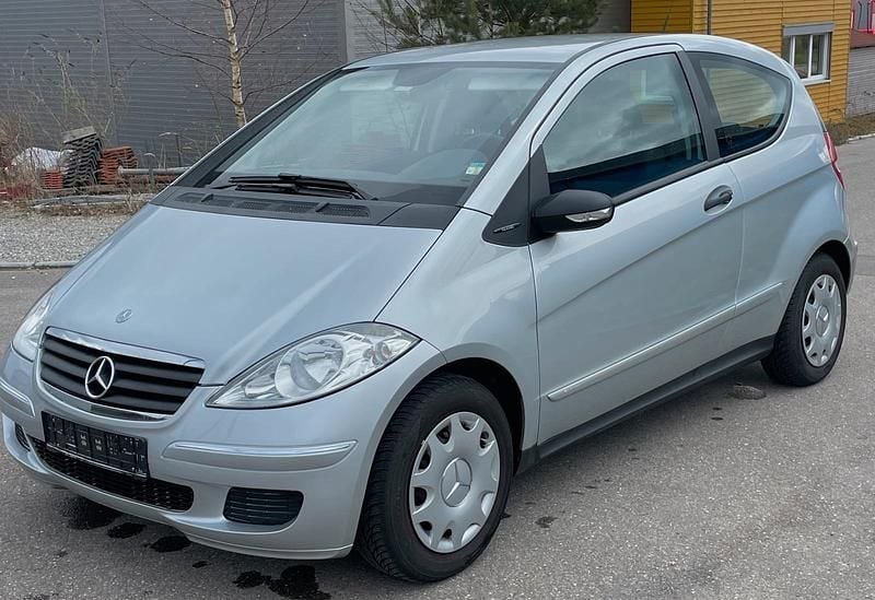 Gebraucht Mercedes A170 116 PS (85 kW) 2005 Silber Limousine