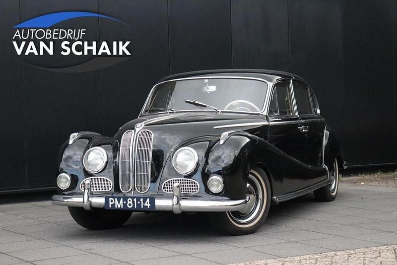 Schwarz Gebraucht 1958 BMW 502 Limousine | 45.000 € - Bild 1/4