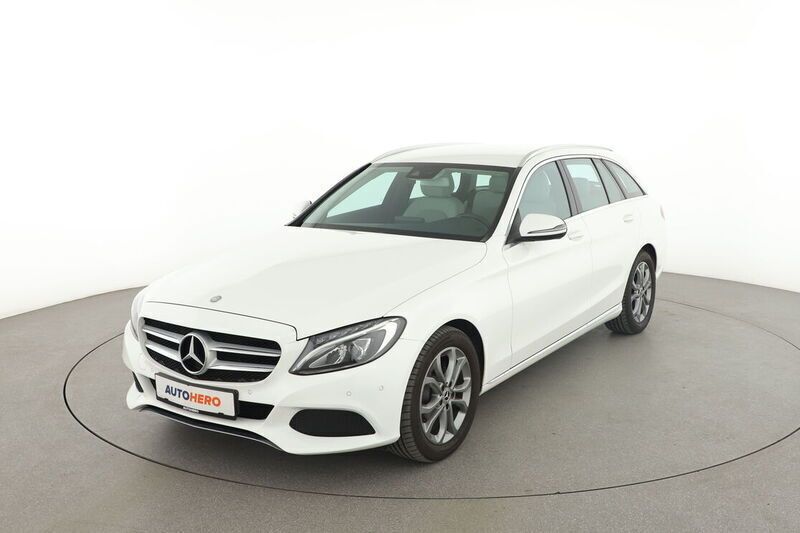 Weiß Gebraucht 2017 Mercedes C180 Avantgarde Kombi | 18.830 € (Fairer Preis) - Bild 1/4
