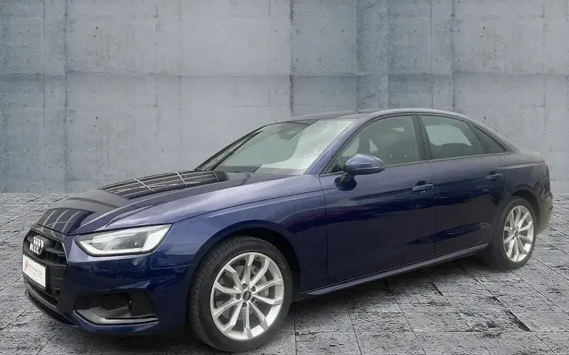 Gebraucht Audi A4 Advanced Plus 204 PS (150 kW) 2022 Blau Limousine