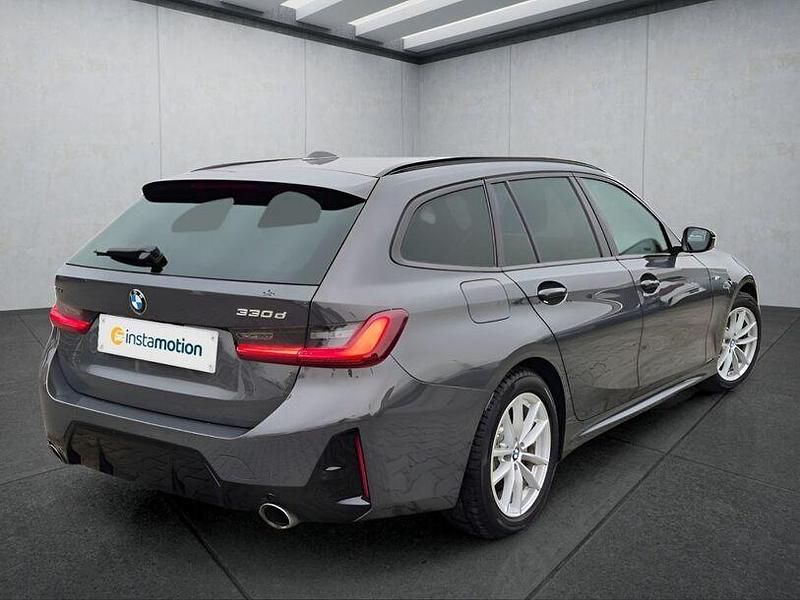 Gebraucht BMW 330 286 PS (210 kW) 2025 Grau Kombi