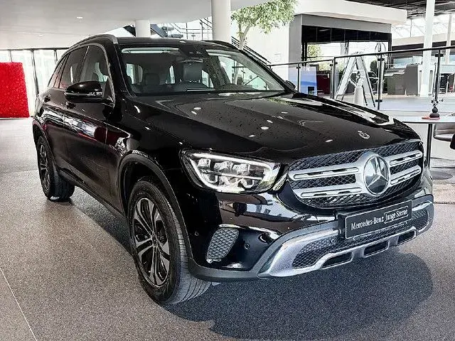 Gebraucht Mercedes GLC300e 306 PS (225 kW) 2021 SUV