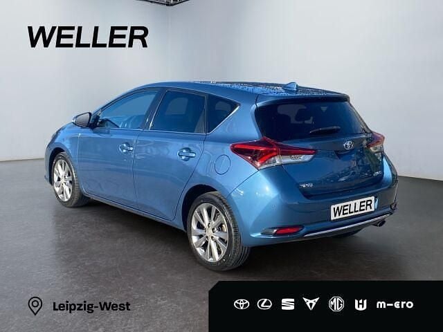 Gebraucht Toyota Auris Executive 116 PS (85 kW) 2015 Blau Limousine