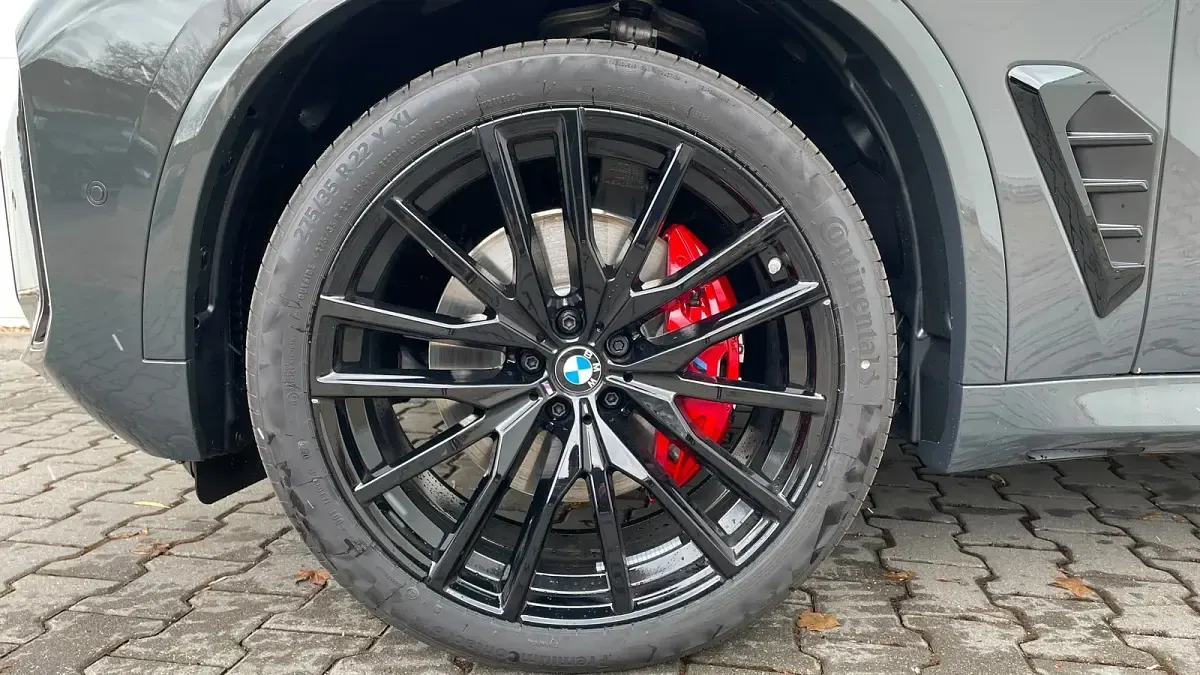 Neu BMW X5 Comfort Edition 352 PS (258 kW) 2026 Bmw individual dravitgrau metal SUV