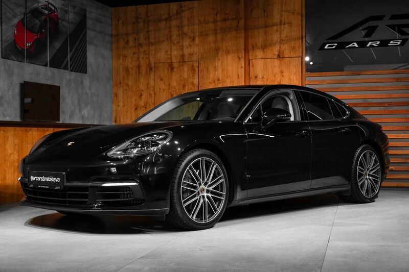 Schwarz Gebraucht 2017 Porsche Panamera 4S Chrono Limousine | 85.900 € - Bild 1/4