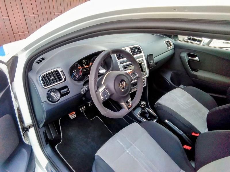 Gebraucht VW Polo R 220 PS (161 kW) 2014 Weiß Kleinwagen
