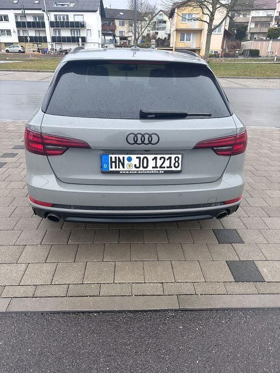 Gebraucht Audi A4 Sport 190 PS (139 kW) 2018 Grau Kombi