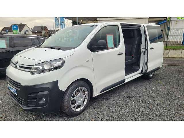 Lack weiss banquis Gebraucht 2021 Citroën Jumpy Van / Kleinbus | 15.000 € (Superpreis) - Bild 1/4