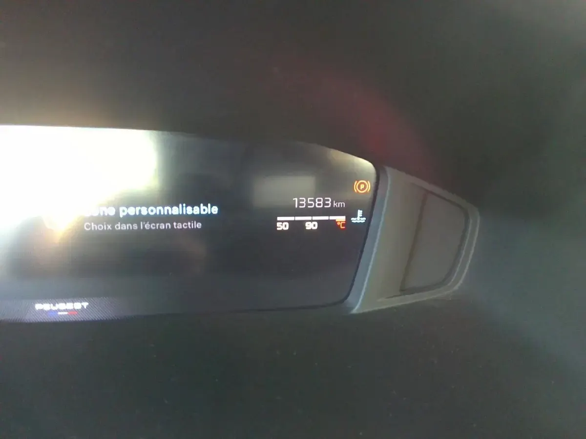 Gebraucht Peugeot 208 Allure 101 PS (74 kW) 2025 Gris artense Kleinwagen