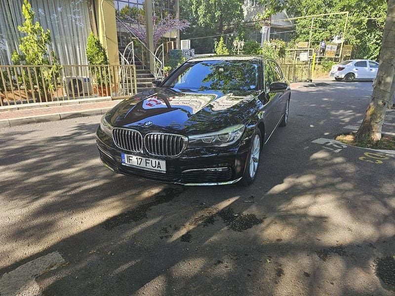 Schwarz Gebraucht 2016 BMW 740L Limousine | 18.500 € - Bild 1/4