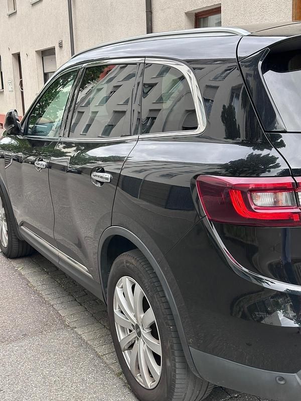 Schwarz Gebraucht 2017 Renault Koleos SUV | 14.800 € (Fairer Preis) - Bild 1/4