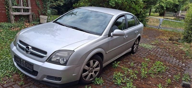 Silber Gebraucht 2003 Opel Vectra Limousine | 700 € (Guter Preis) - Bild 1/2