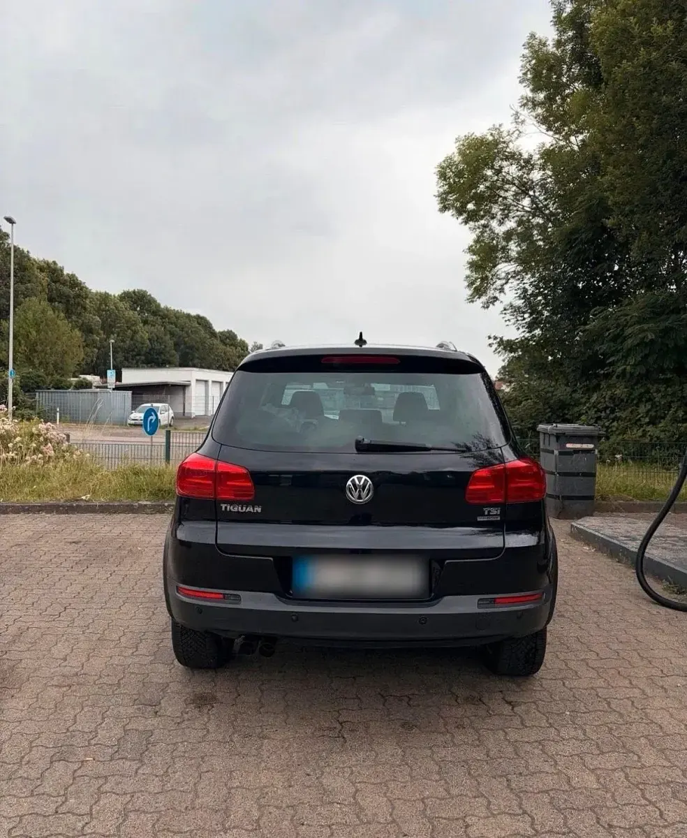 Gebraucht VW Tiguan 160 PS (117 kW) 2012 Schwarz SUV