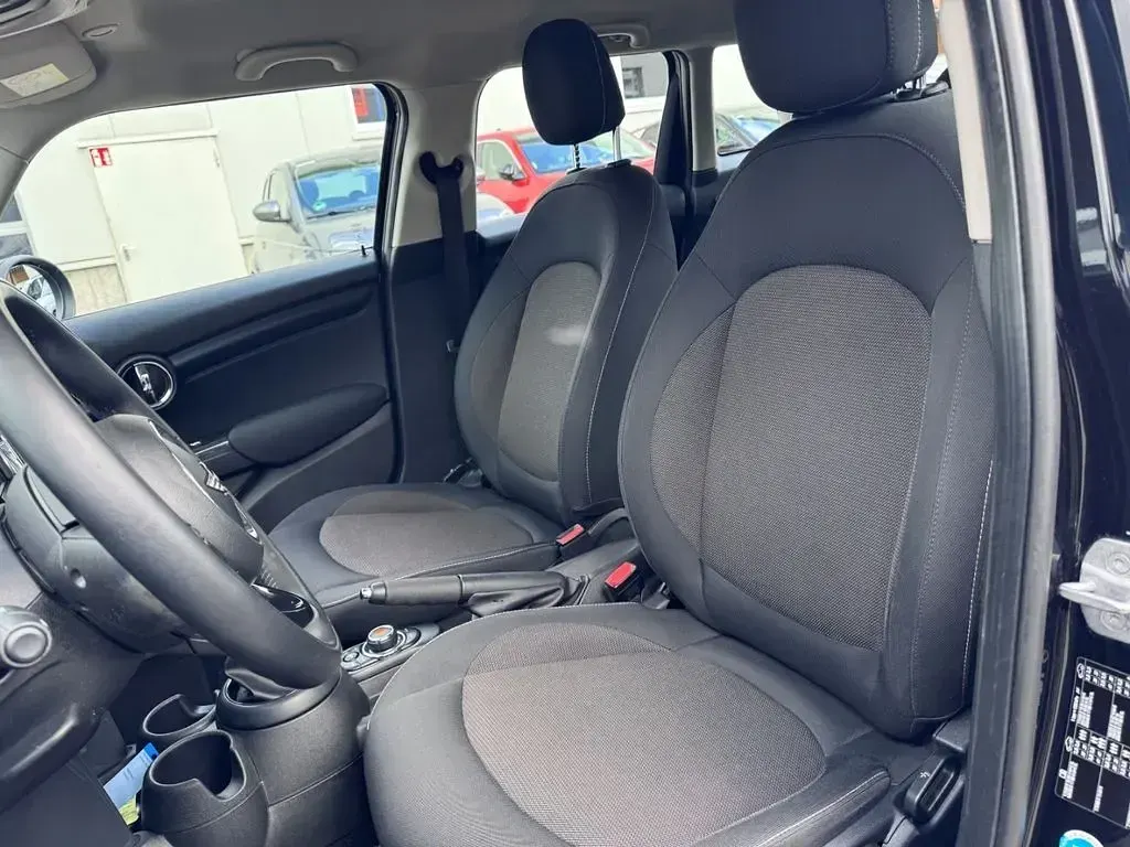 Gebraucht Mini ONE 102 PS (75 kW) 2016 Schwarz Kleinwagen