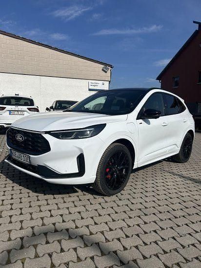 Gebraucht Ford Kuga ST-Line X 242 PS (177 kW) 2026 Weiß SUV